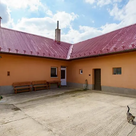 Homestay Karol *