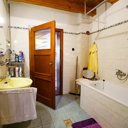 Karol * Male Chlievany