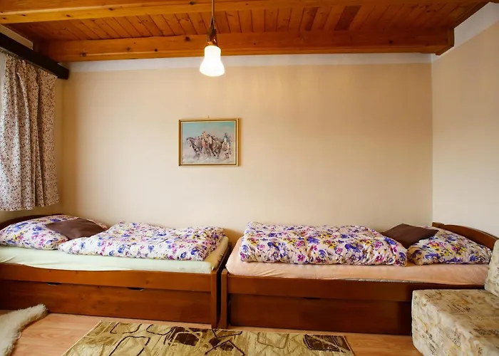 Δωμάτια σε οικογενειακή κατοικία Karol *